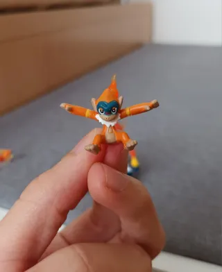 Set Chimchar Tomy Zukan