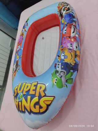 Barca inflable para niños 
