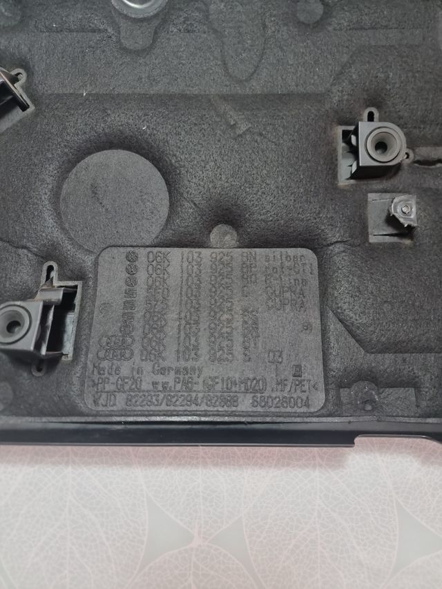 Tapa de motor Original Seat Leon Cupra(grupo VAG)