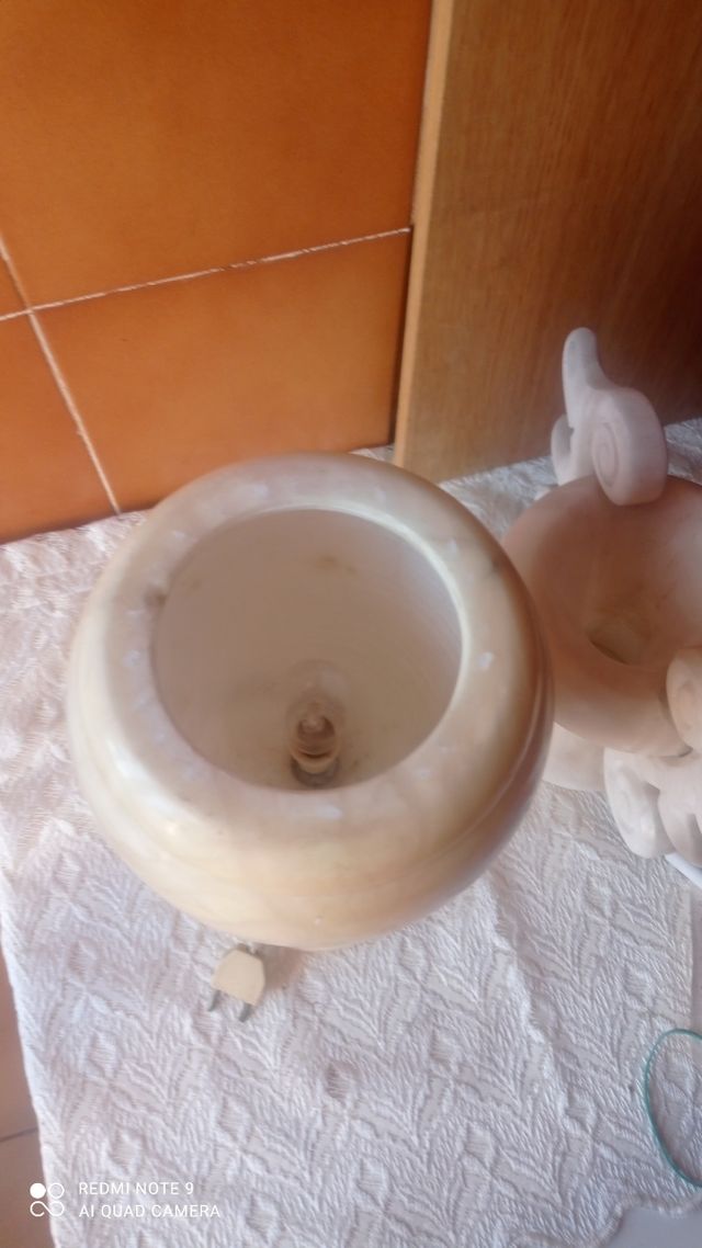 Jarrón lámpara de alabastro