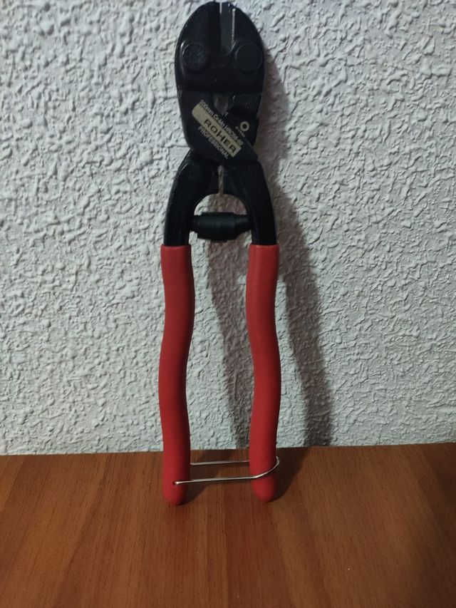 Cortacables ROHER 200MM