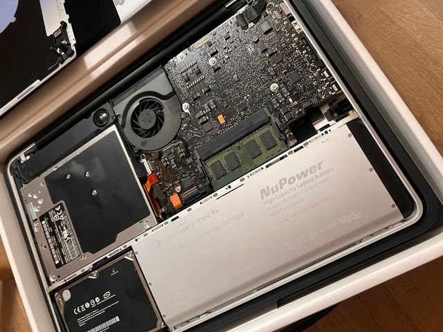 Macbook aluminio 2008