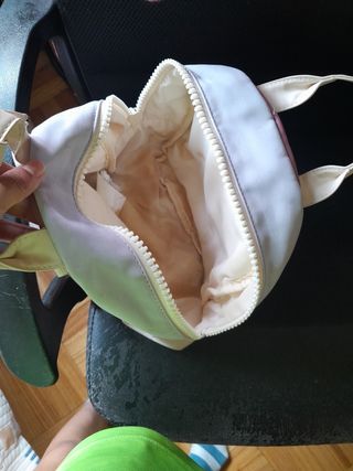 Mochila pequeña con asa de Zara