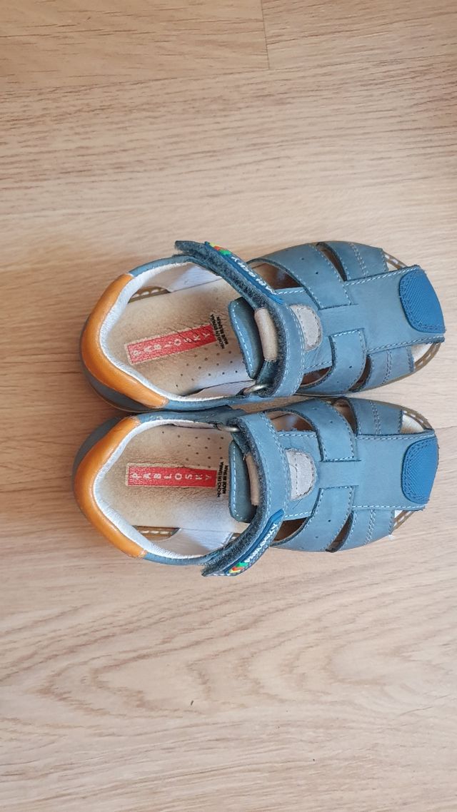 SANDALIAS NIÑO TALLA 26