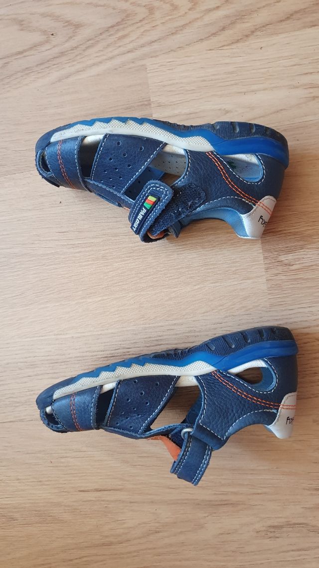 SANDALIA NIÑO TALLA 25