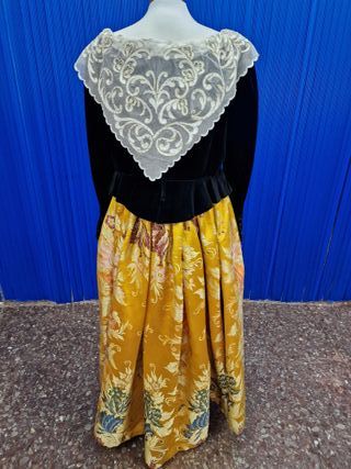 Traje fallera señora