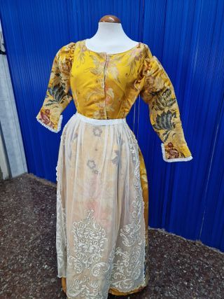 Traje fallera señora