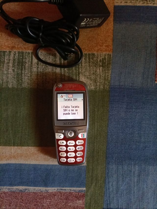 Móvil Alcatel retro