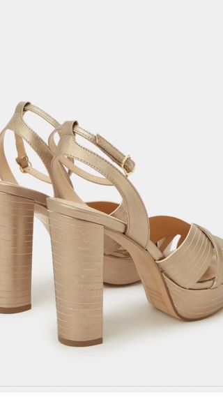 Sandalias plateadas pedro miralles 38.