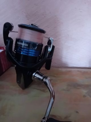 Mulinello da pesca shimano nexave 2500