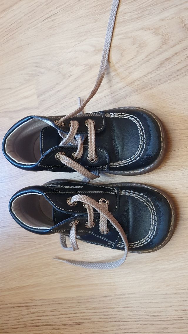 BOTAS NIÑO TALLA 22