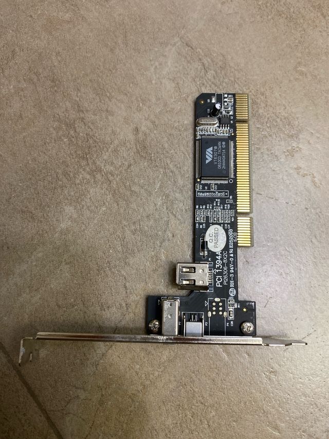 Tarjeta de cable fireware