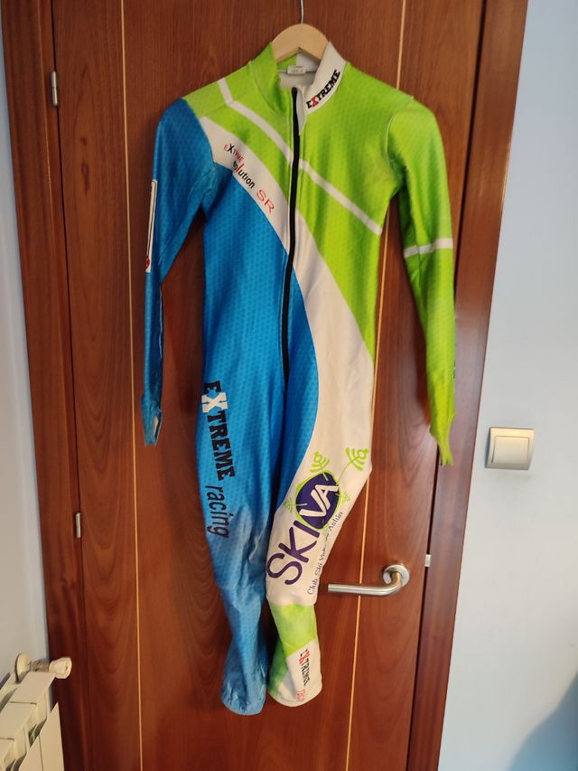Mono de esqui de competicion junior talla XS-S