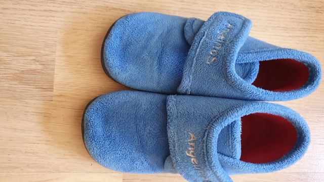 BOTA CASA PARA NIÑOS TALLA 26