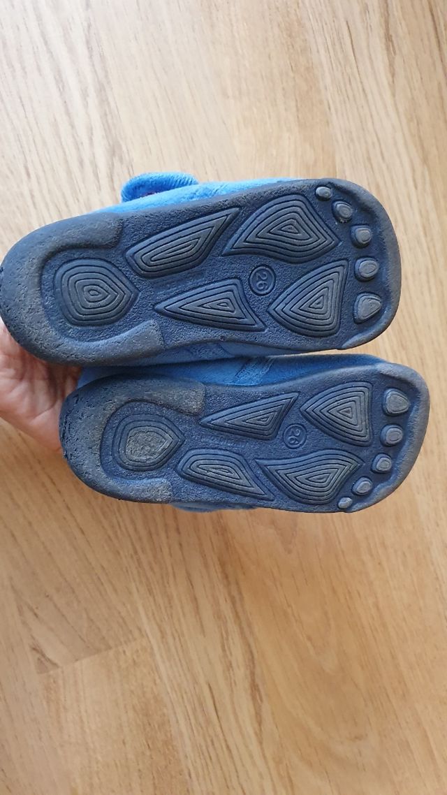 BOTA CASA PARA NIÑOS TALLA 26
