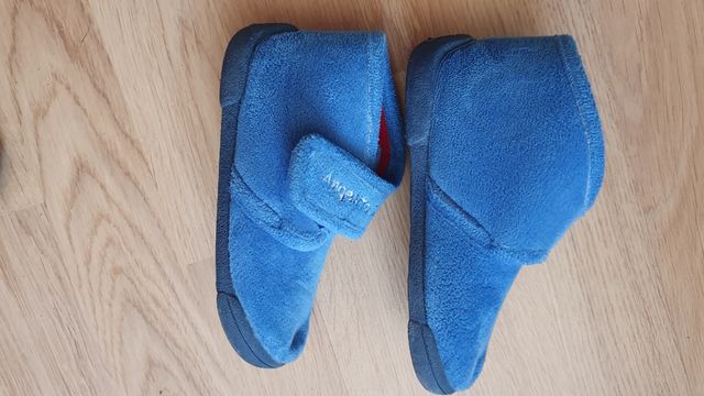 BOTA CASA PARA NIÑOS TALLA 26