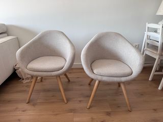 Butacas comedor. Tapicería sucia