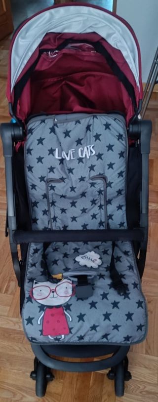 Silla paseo LIVI **COMO NUEVA*