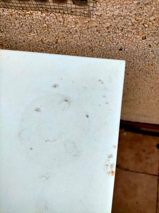 Mesa metálica blanca