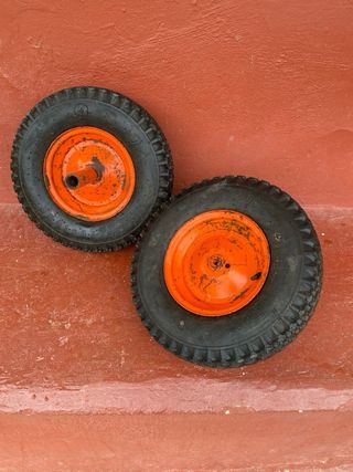 Rotabato con ruedas y arado