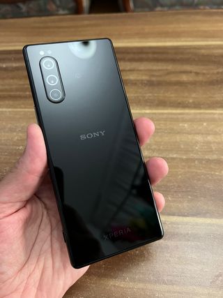 Sony Xperia 5 64GB como nuevo libre