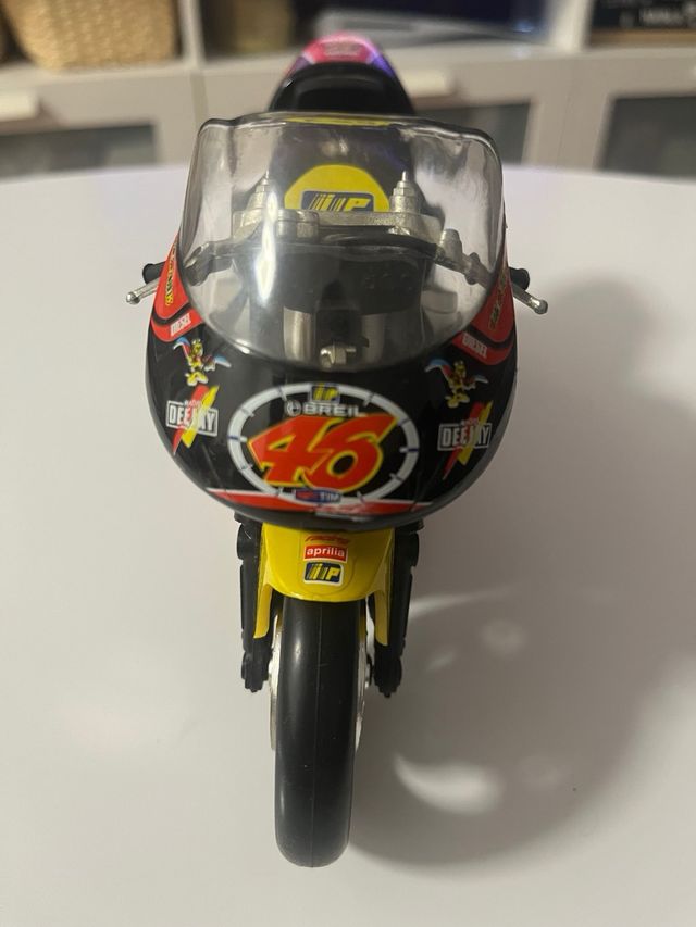 Moto Valentino Rossi Aprilia 250 RSW