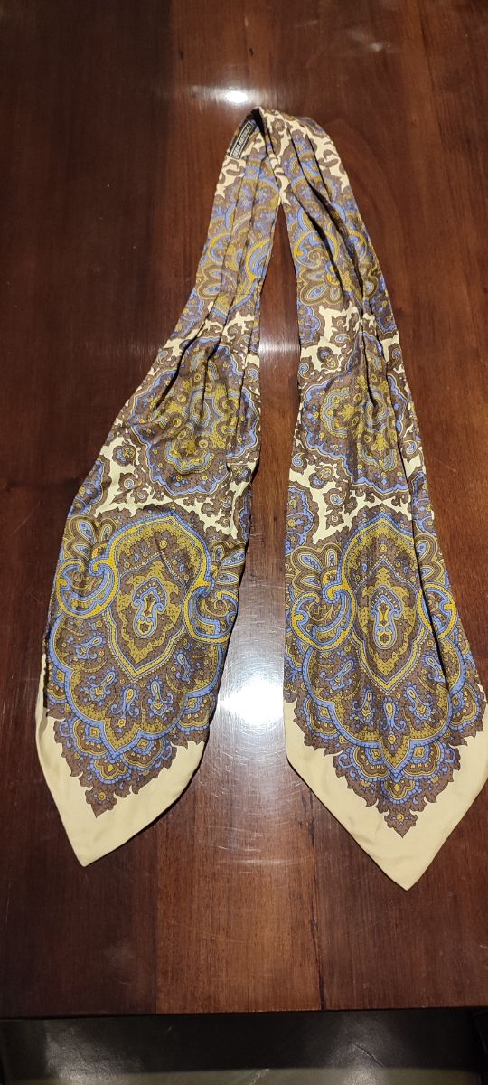 Pañuelos seda estrecho estilo corbata