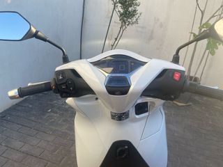 Honda SH350i nueva, 2.000km