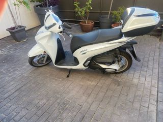 Honda SH350i nueva, 2.000km