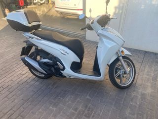 Honda SH350i nueva, 2.000km