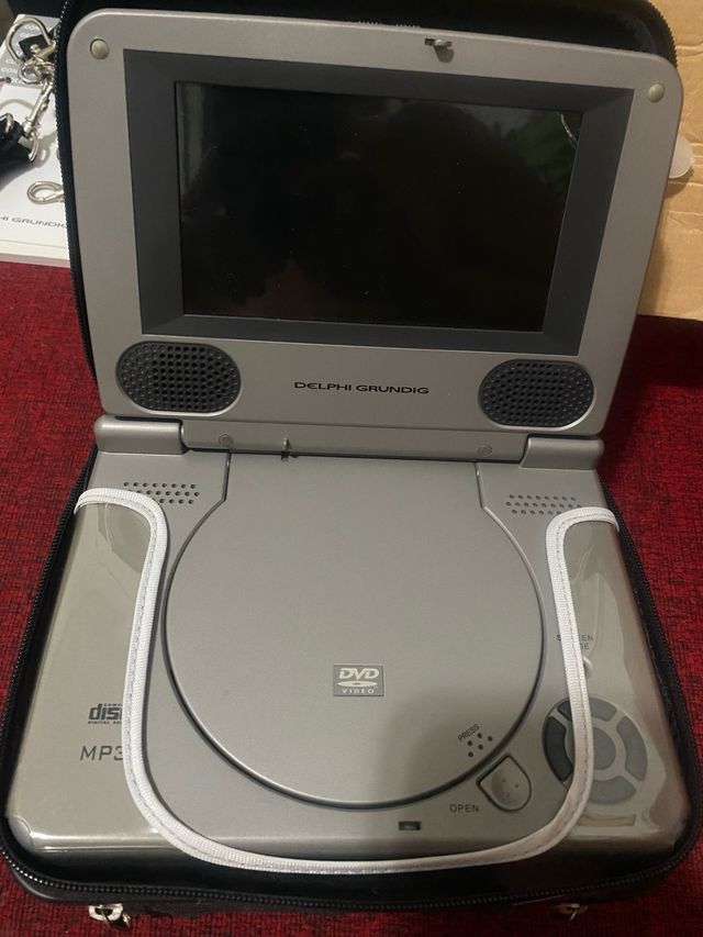 DVD portatile Grundig