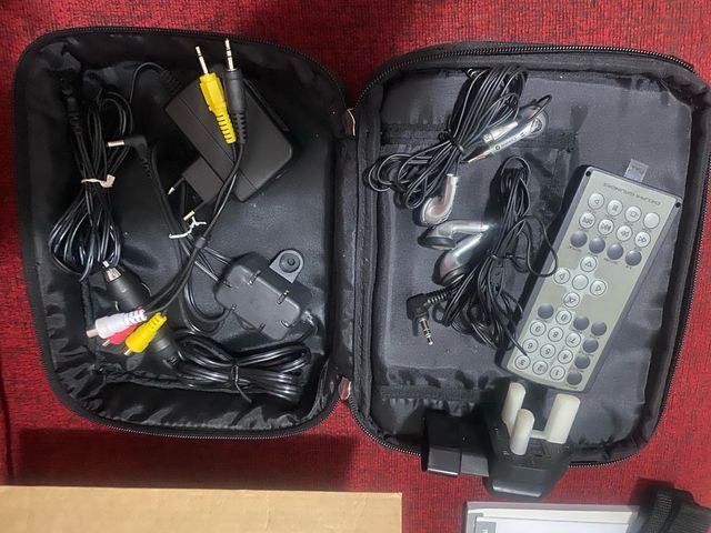 DVD portatile Grundig