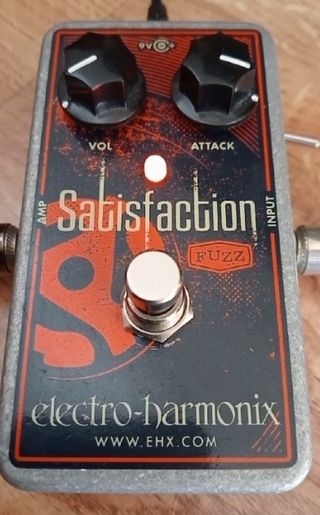 EHX Fuzz Satisfaction con Modificación