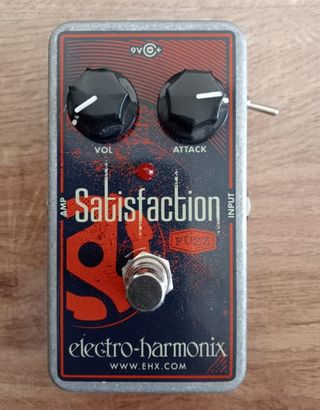 EHX Fuzz Satisfaction con Modificación
