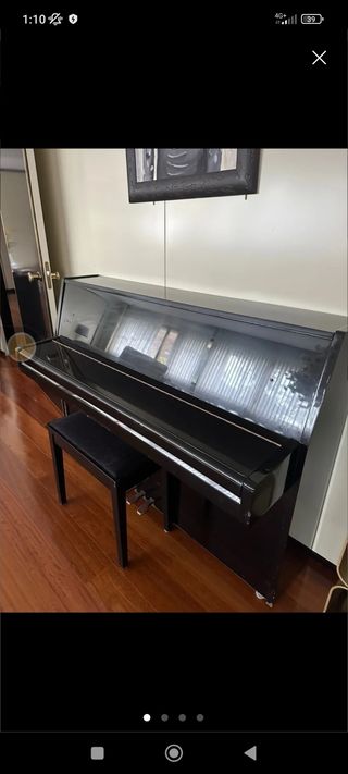 Piano Hyundai U-820