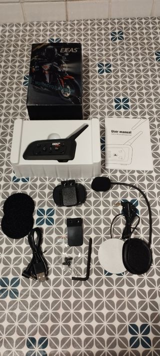 Intercomunicador EJEAS V6 pro, nuevo.