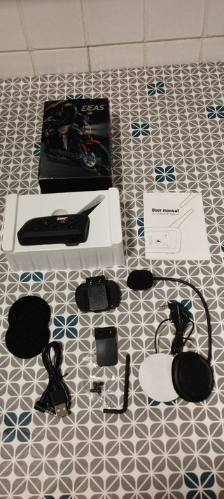 Intercomunicador EJEAS V6 pro, nuevo.