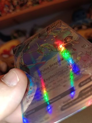 Carta Pokémon de Rayquaza V