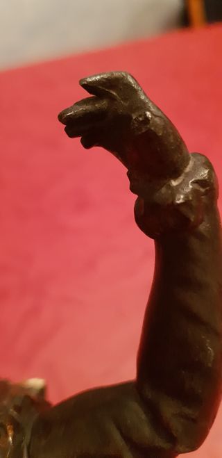 Figura metal siglo XIX