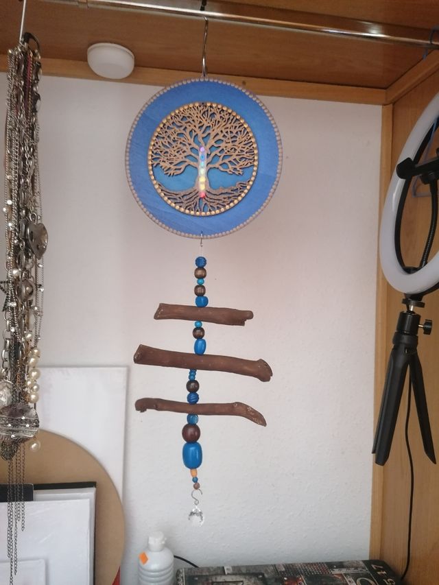 Móvil de viento artesanal