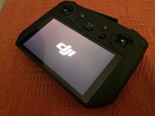 SE ALQUILA RC PRO MANDO CONTROL DJI