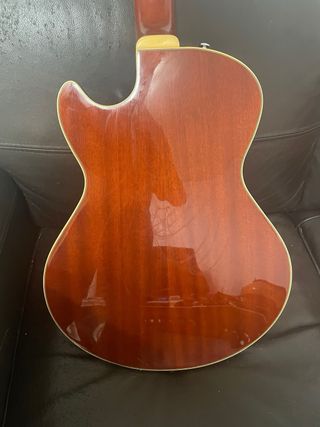 Guitarra de jazz semihueca Comins GCS-1