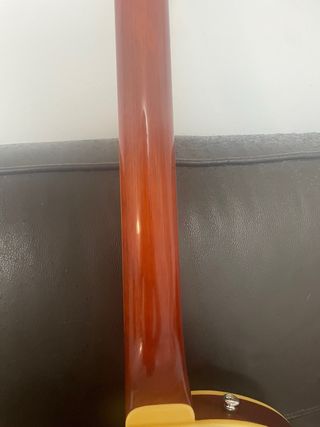 Guitarra de jazz semihueca Comins GCS-1