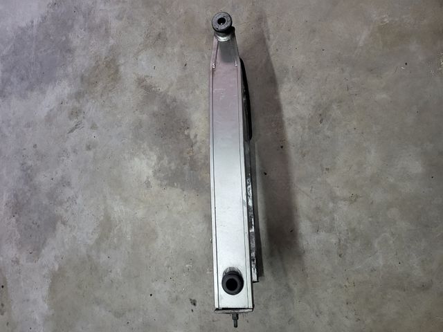 Basculante y eje Fz6 S1