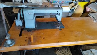 Máquina de coser