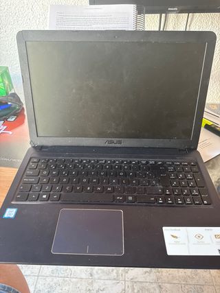 Portatil Ausus