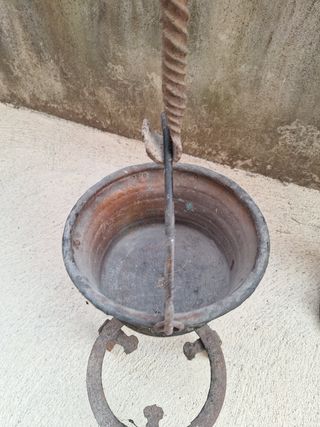 Pentola in rame gancio treppiedi ferro 
