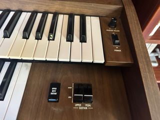 Organo Yamaha Electone