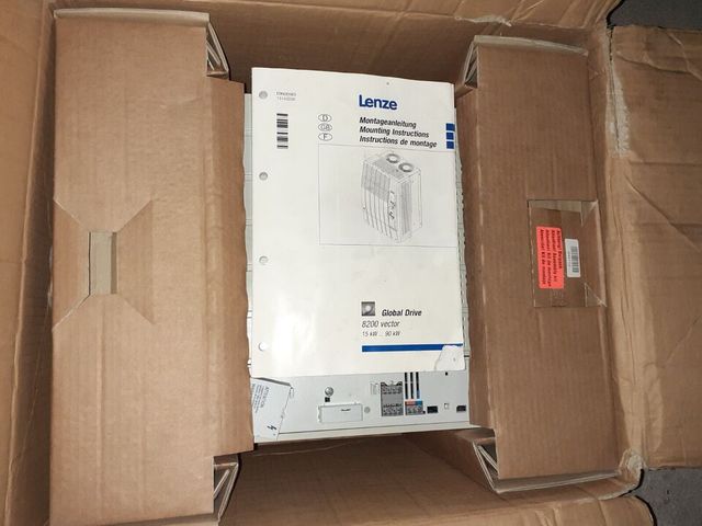 Lenze 8200 vector 45kw 400v