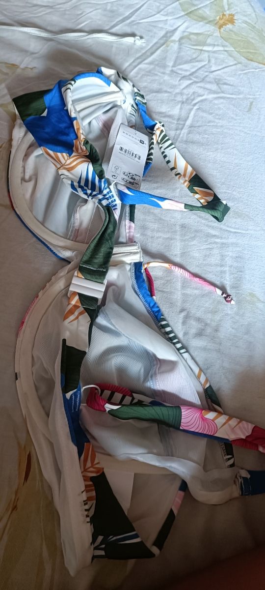 Parte superior del bikini